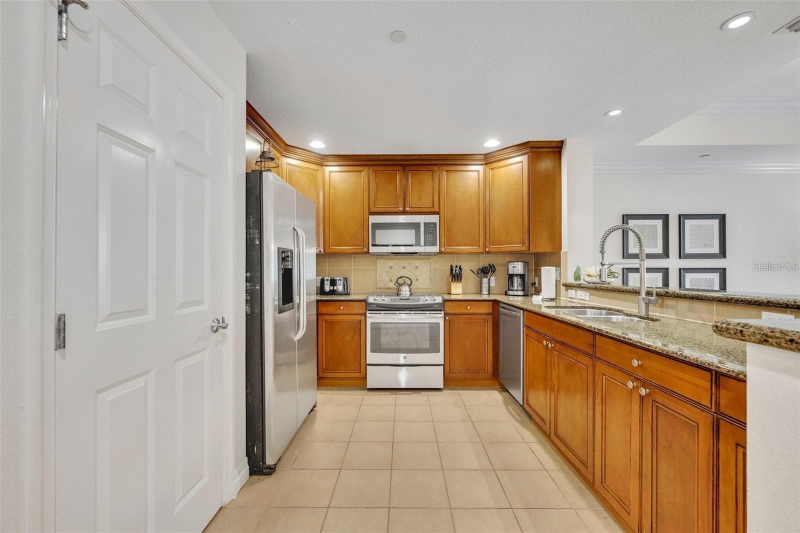 Condominium at 7659 WHISPER WAY #102, REUNION, photo 5 of 47