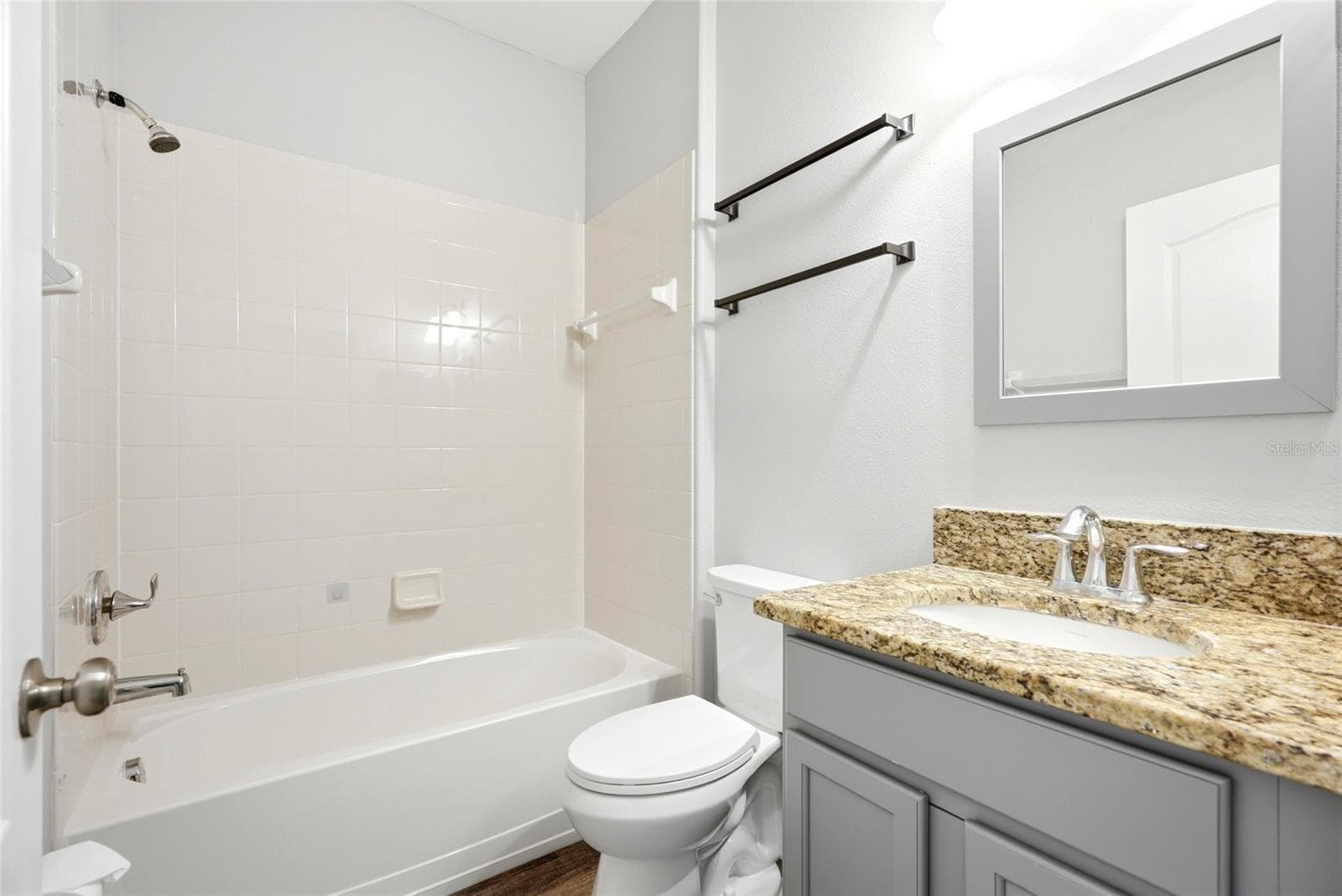 Single Family Residence at 909 MEADOW GLADE DR, RUSKIN, photo 25 of 66