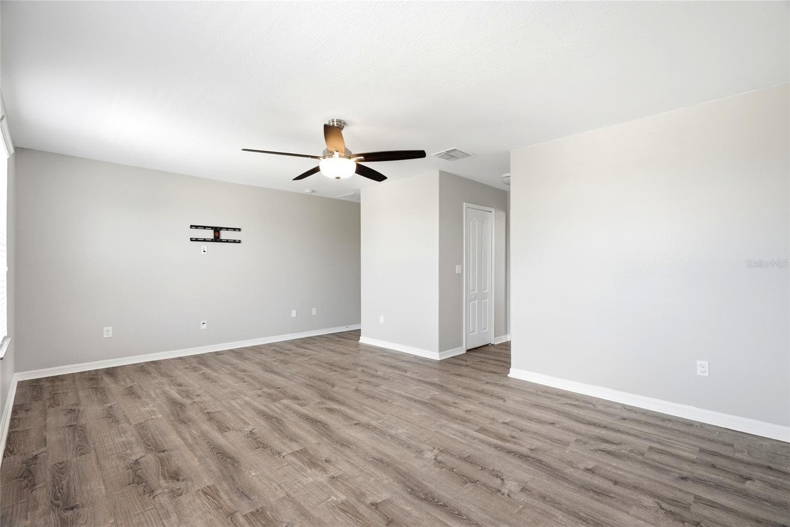 Single Family Residence at 909 MEADOW GLADE DR, RUSKIN, photo 30 of 66
