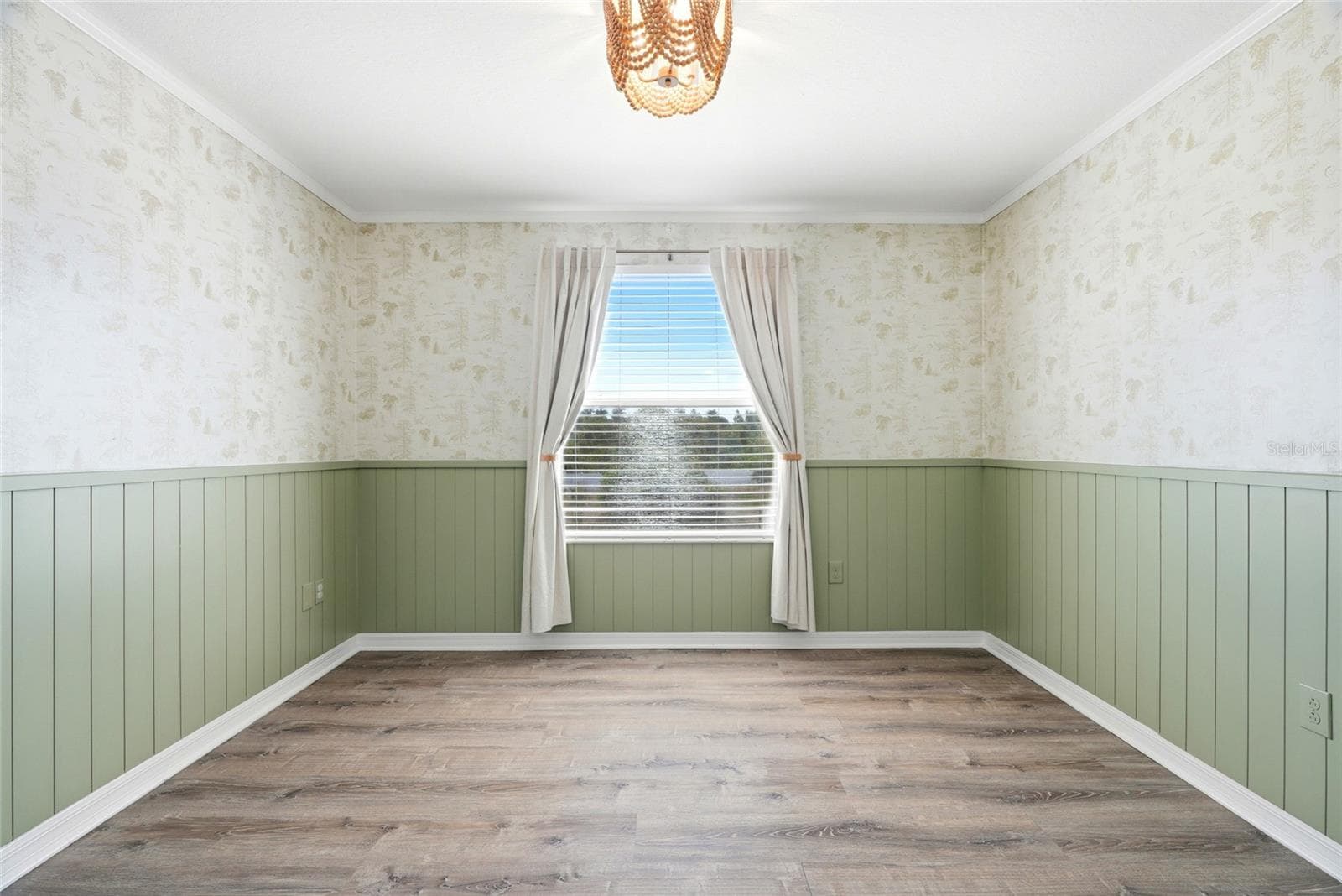Single Family Residence at 909 MEADOW GLADE DR, RUSKIN, photo 37 of 66