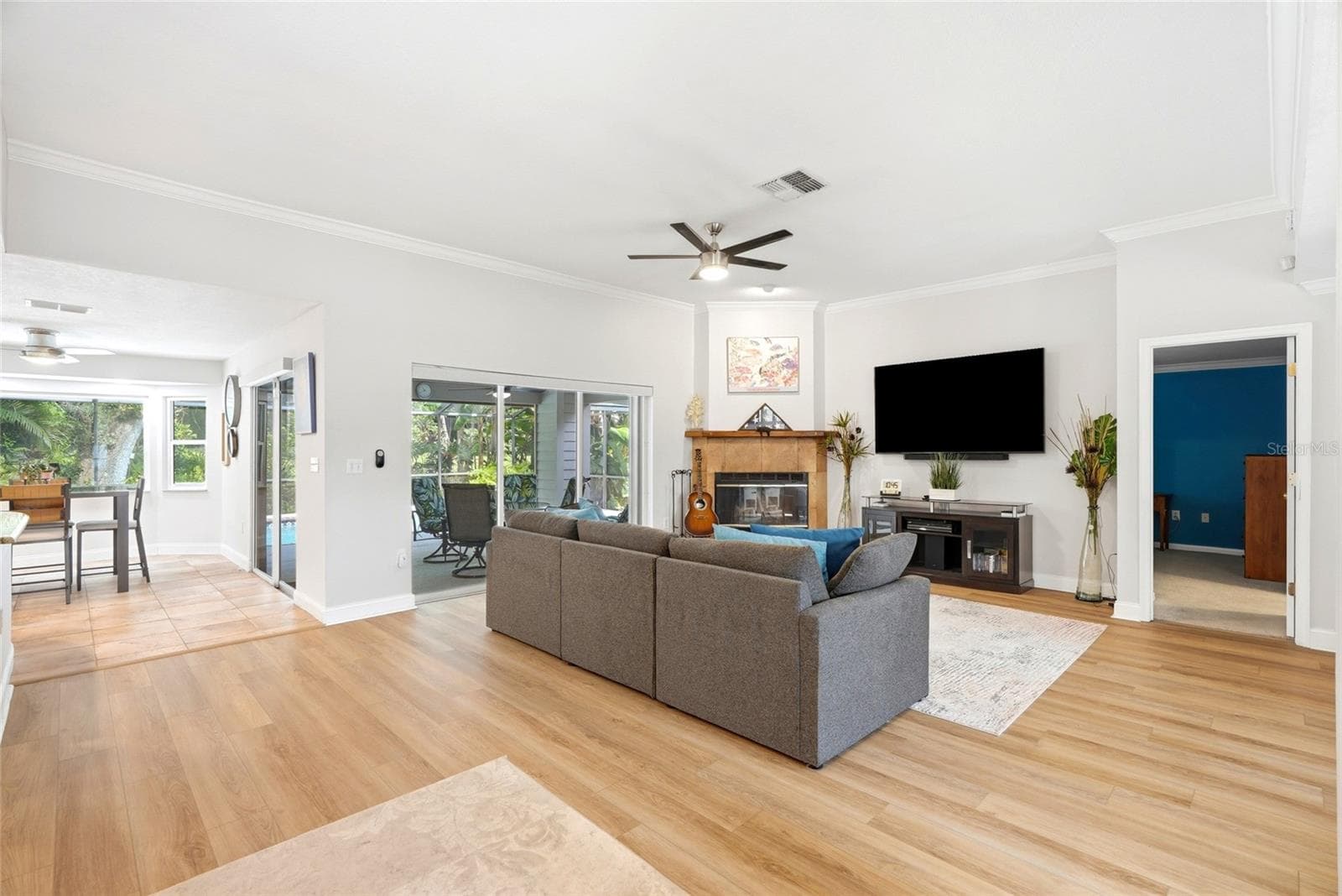Living Room - 4733 LAKE VALENCIA BLVD W, PALM HARBOR