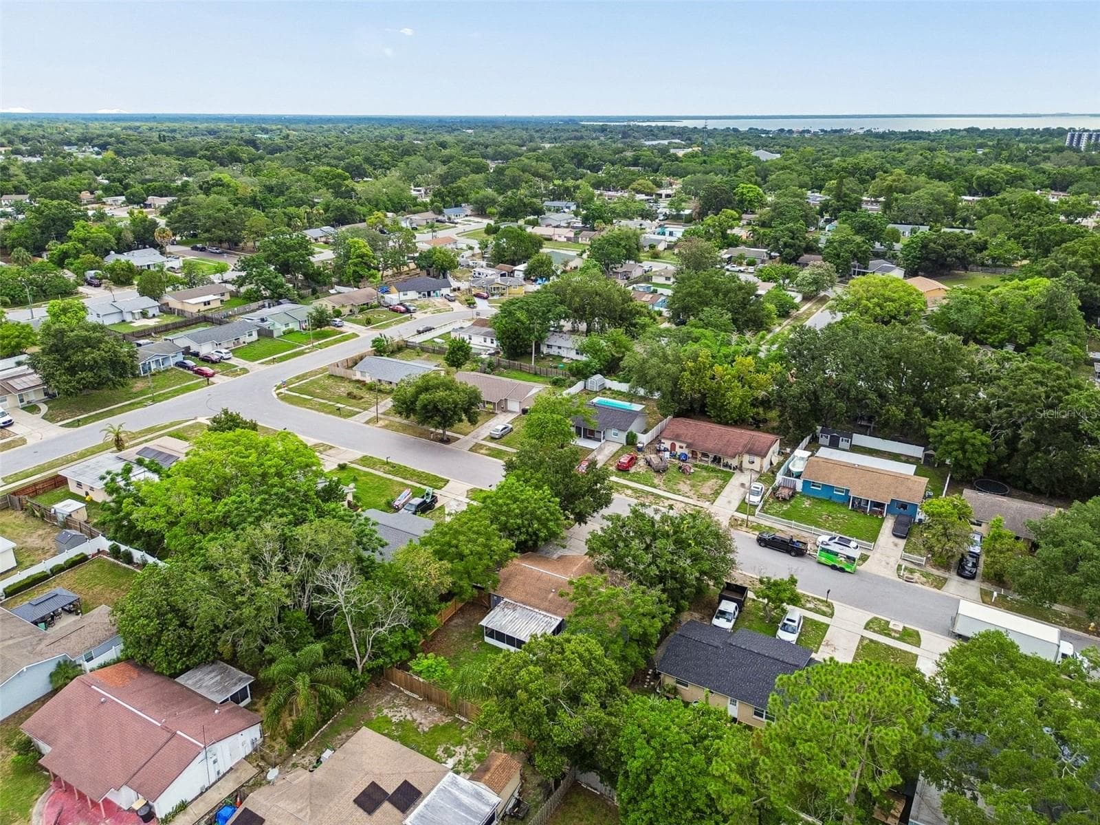 Single Family Residence at 1124 JADEWOOD AVE, CLEARWATER, photo 45 of 45