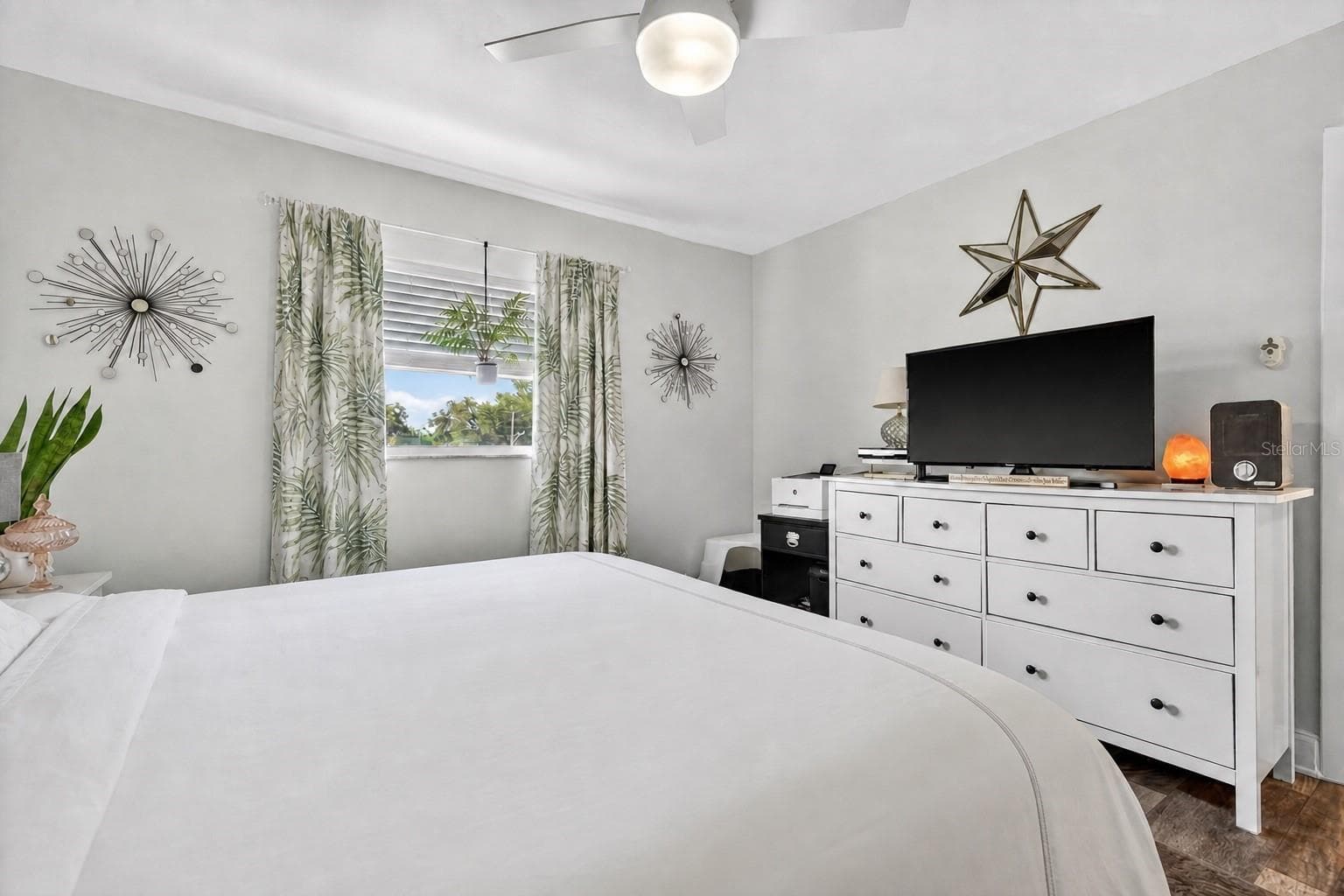 Condominium at 4000 3RD ST N #304, ST PETERSBURG, photo 12 of 25