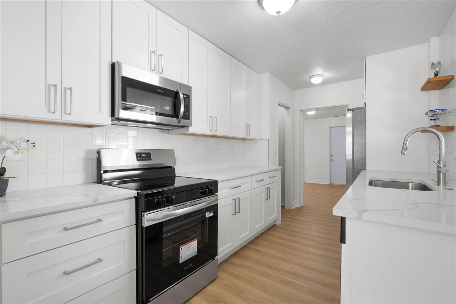 Single Family Residence at 3816 W PAXTON AVE, TAMPA, photo 10 of 45