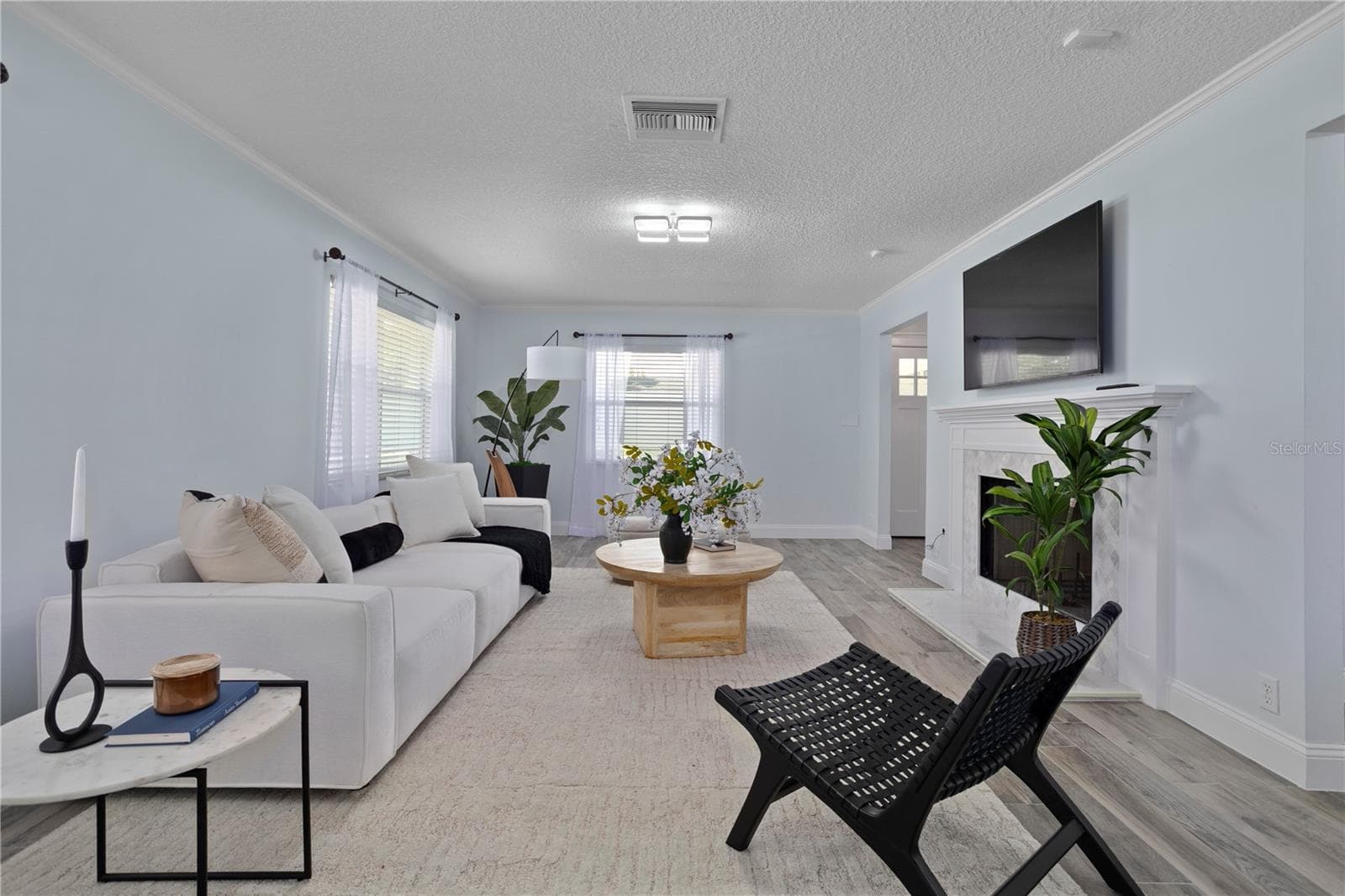 Single Family Residence at 2130 DELORAINE TRL, MAITLAND, photo 6 of 47