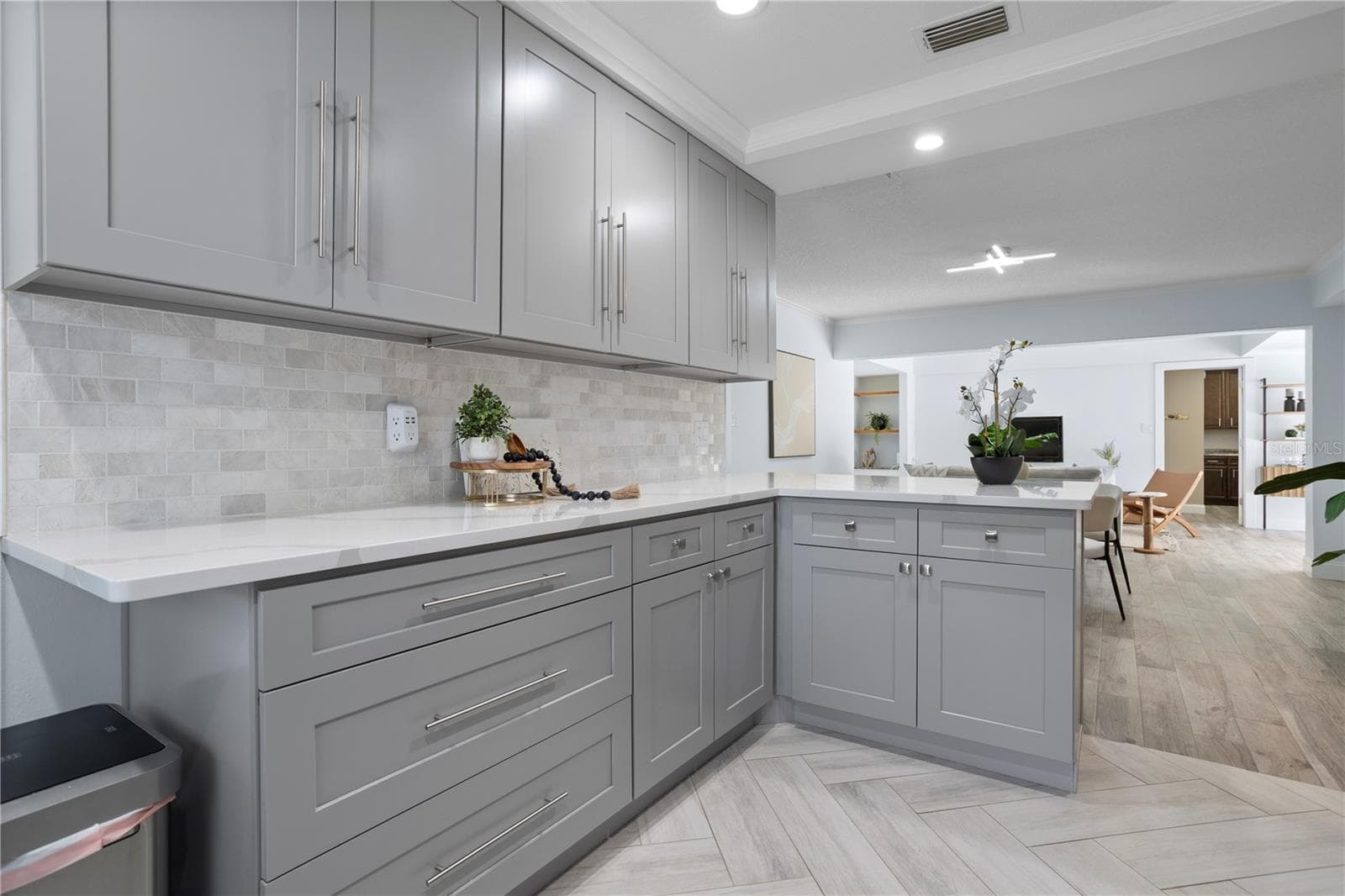 Single Family Residence at 2130 DELORAINE TRL, MAITLAND, photo 15 of 47