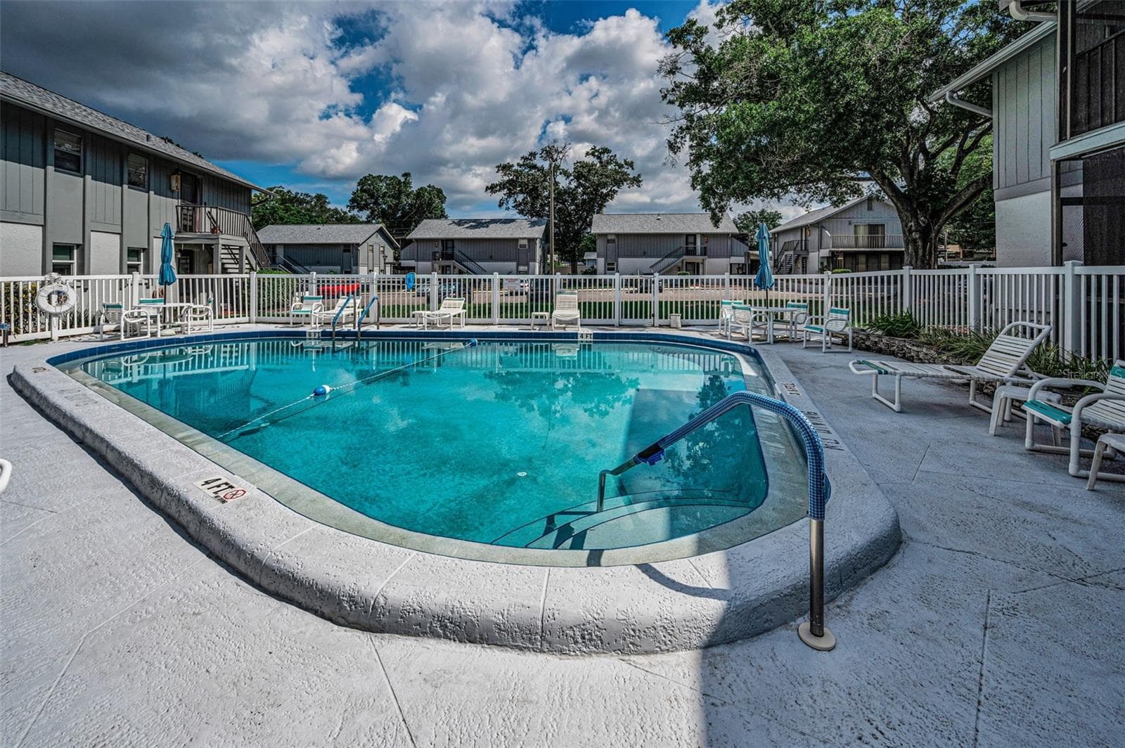 community pool - 1960 UNION ST #5, CLEARWATER