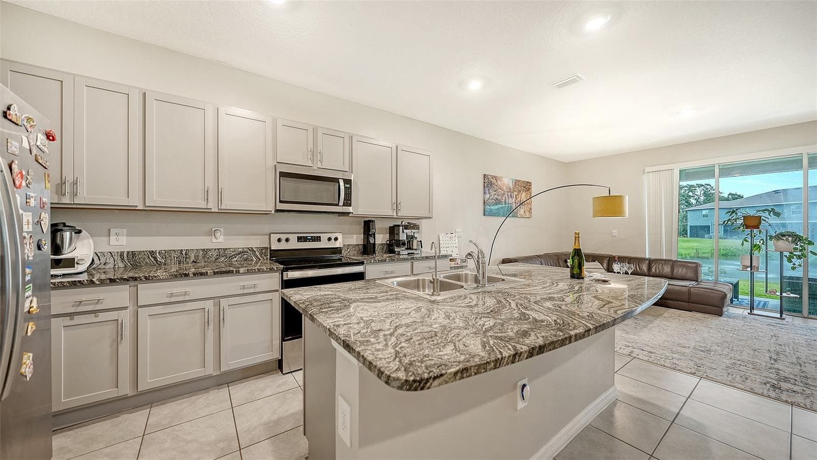 Townhouse at 8777 MILESTONE DR, SARASOTA, photo 14 of 58