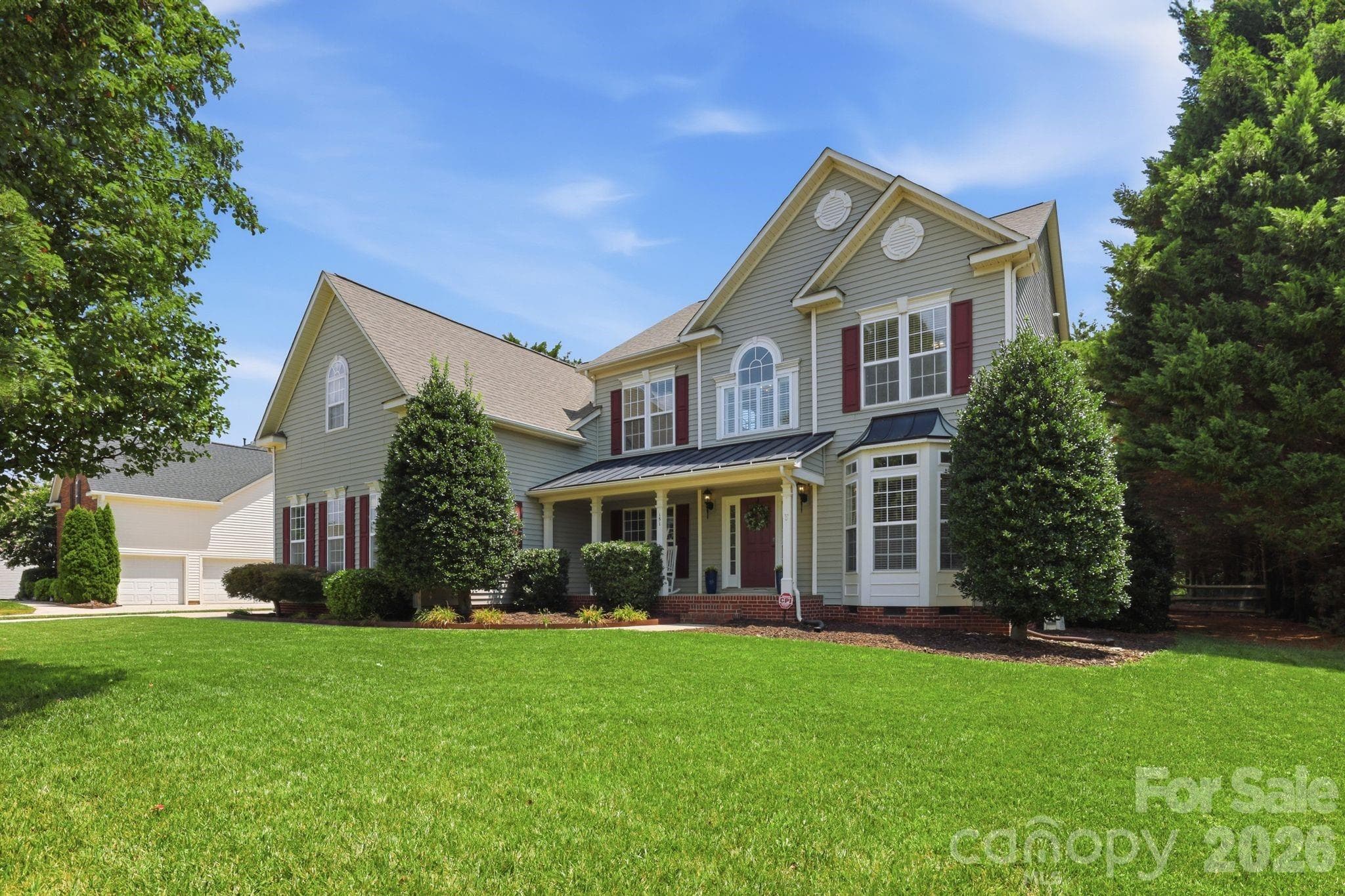 Single Family Residence at 151 Corona Circle, Mooresville, photo 5 of 48