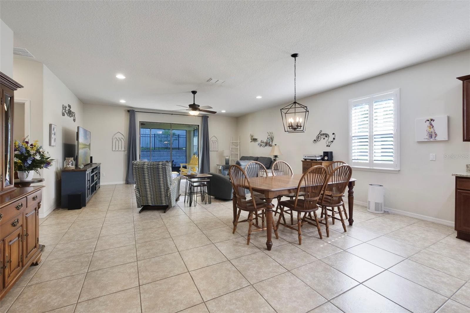Single Family Residence at 21315 SORRAIA CV, MOUNT DORA, photo 15 of 33