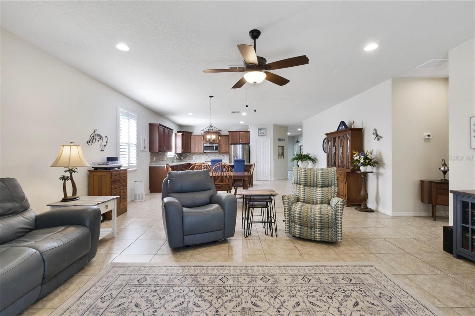 Single Family Residence at 21315 SORRAIA CV, MOUNT DORA, photo 22 of 33