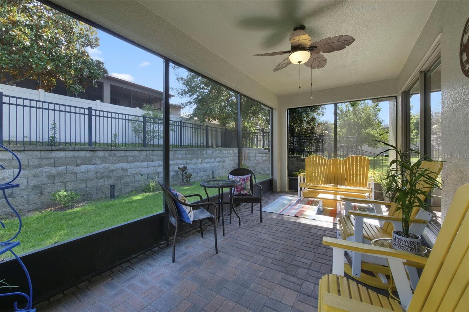 Single Family Residence at 21315 SORRAIA CV, MOUNT DORA, photo 29 of 33