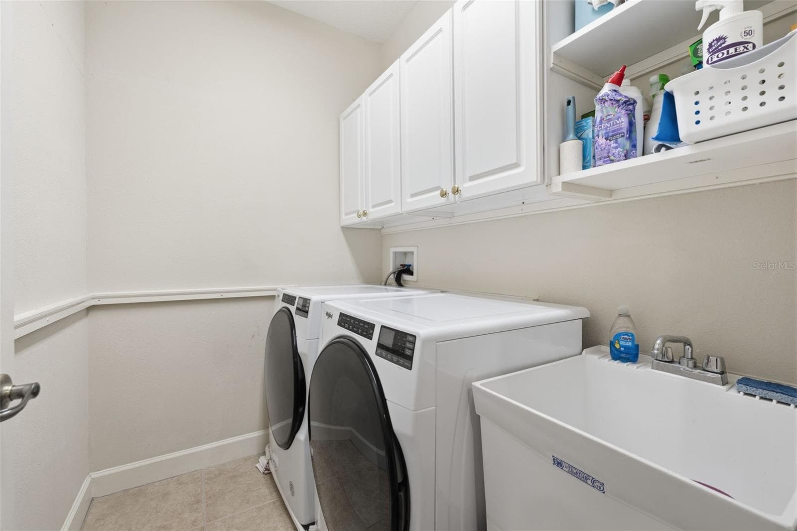 Laundry Room - 14613 MIRABELLE VISTA CIR, TAMPA
