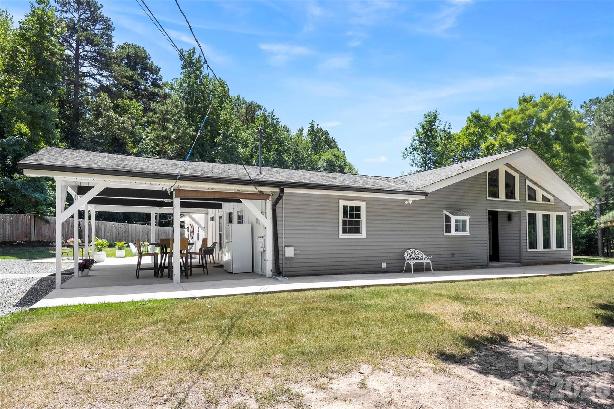 Single Family Residence at 6309 Landsford Road, Marshville, photo 4 of 31