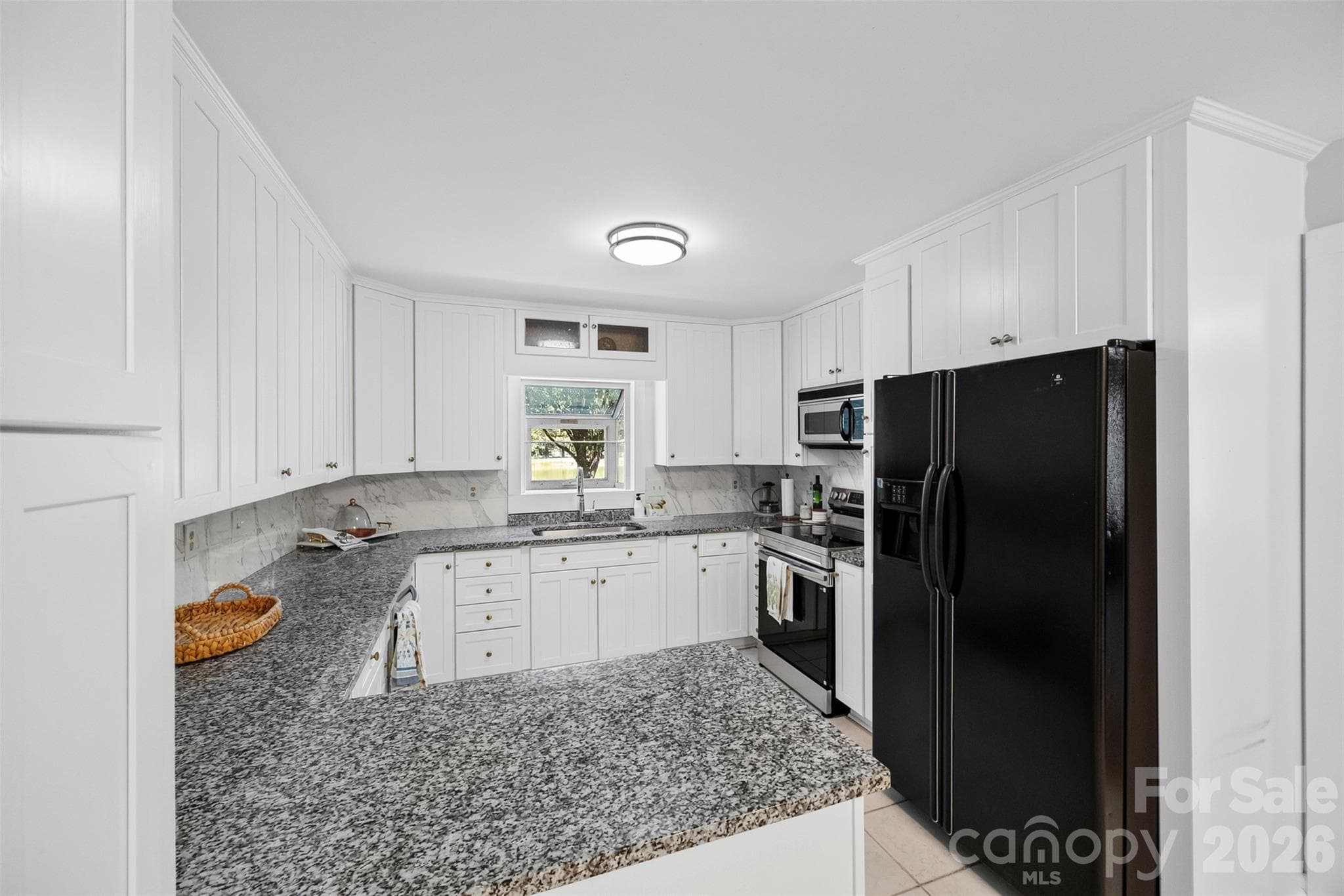 Single Family Residence at 6309 Landsford Road, Marshville, photo 10 of 31