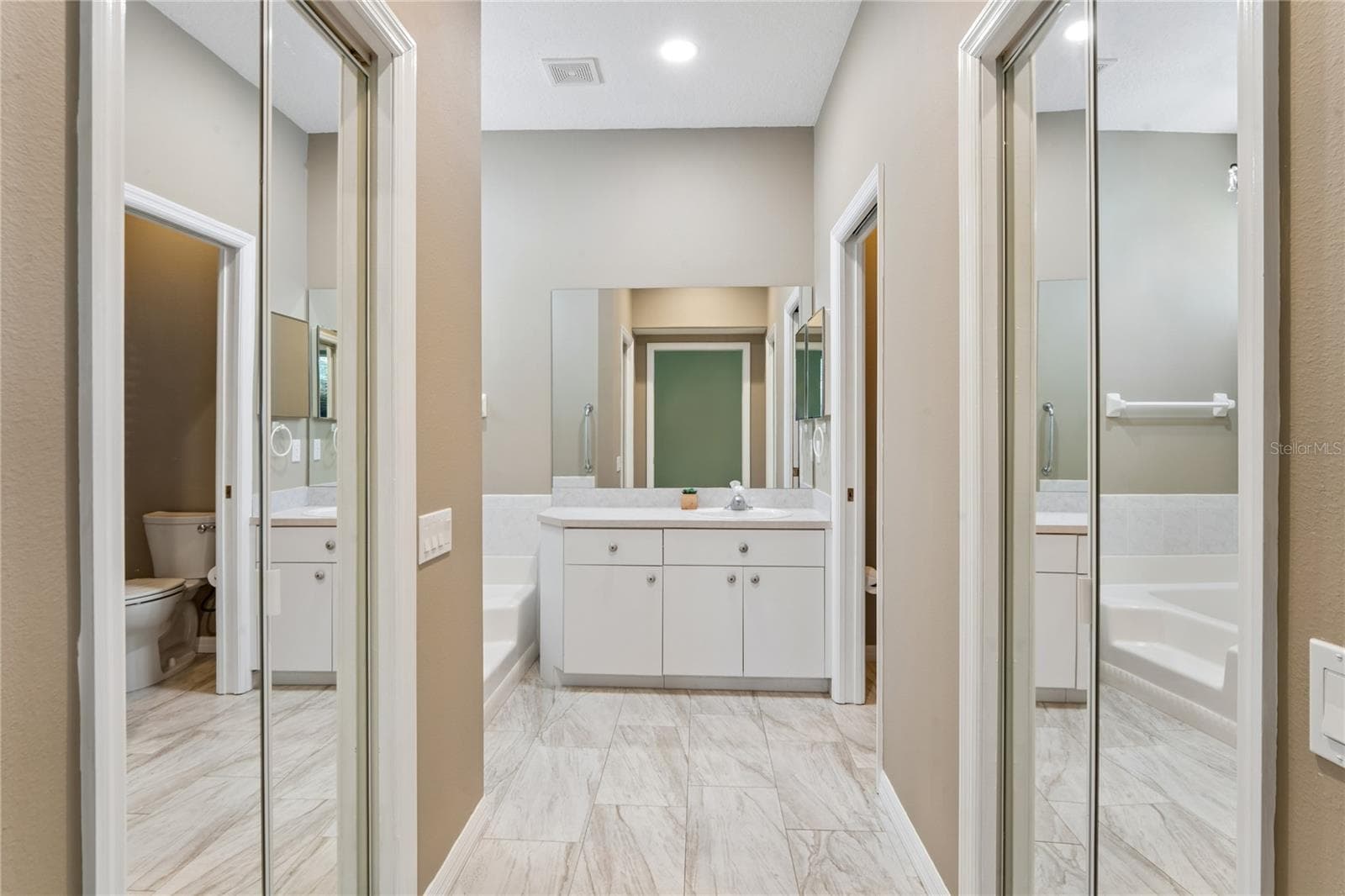 Villa at 14465 MIDDLE FAIRWAY DR, SPRING HILL,, photo 29 of 82