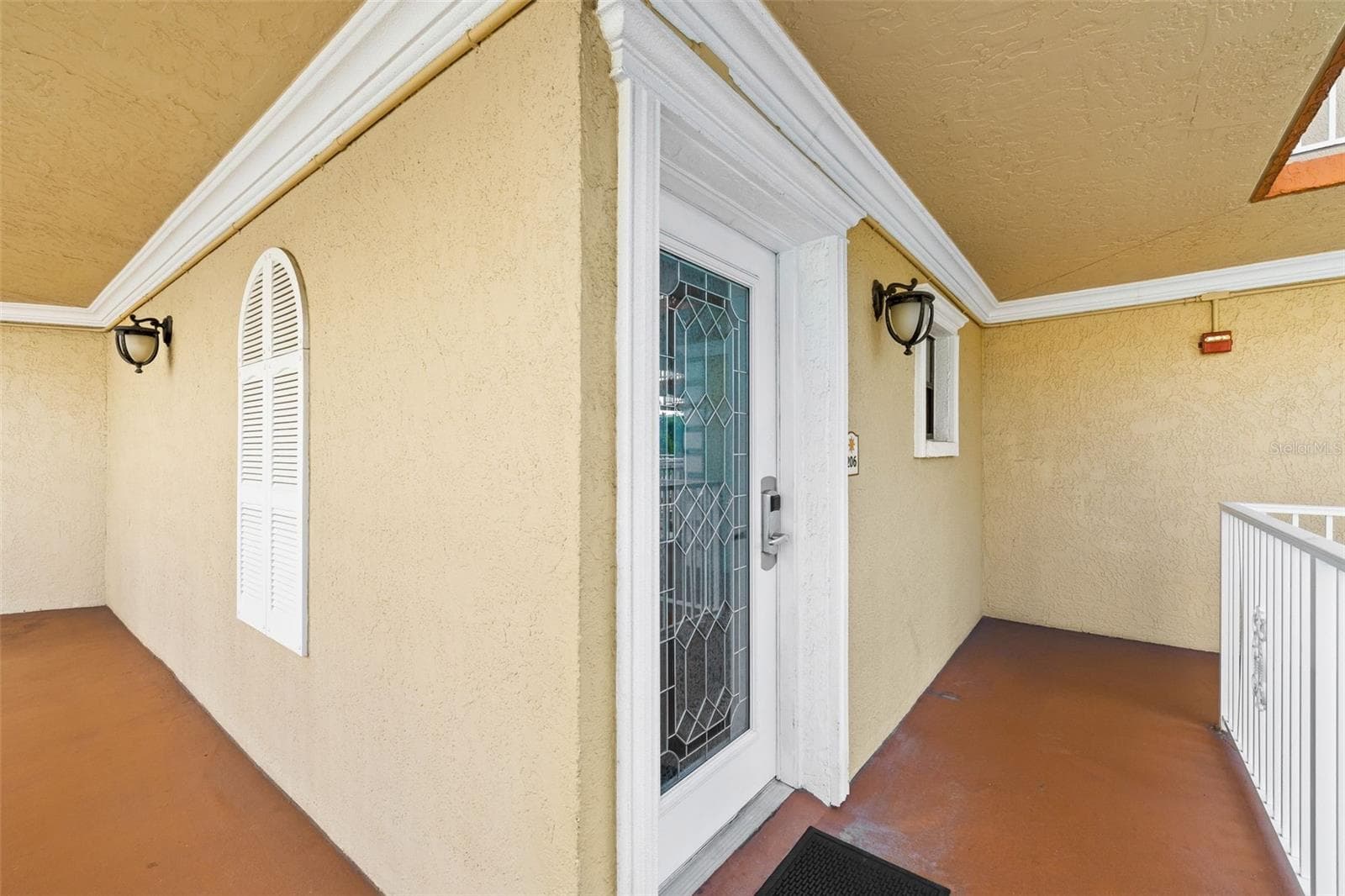 Condominium at 1420 BAYSHORE BLVD #206, DUNEDIN, photo 7 of 32