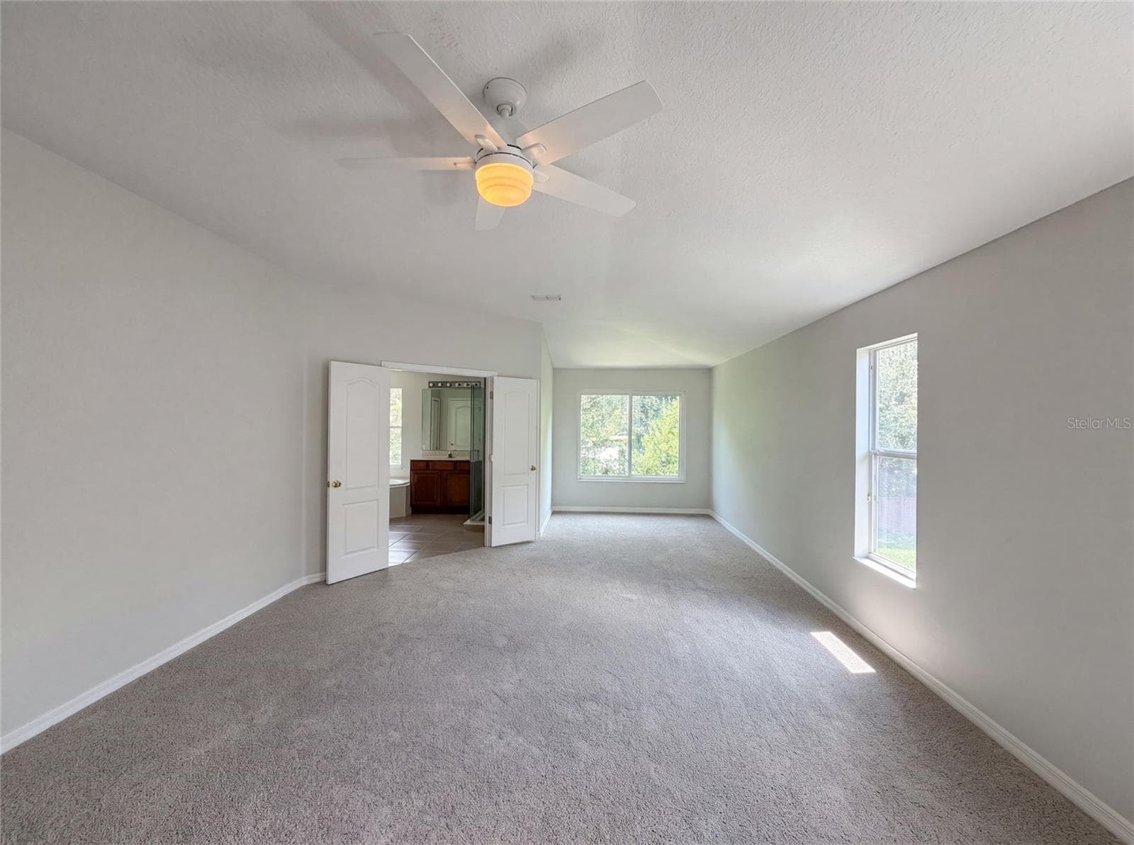 Single Family Residence at 12706 GROVEHURST AVE, WINTER GARDEN, photo 8 of 37