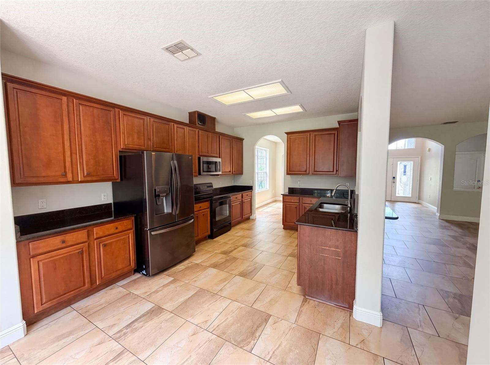 Single Family Residence at 12706 GROVEHURST AVE, WINTER GARDEN, photo 31 of 37