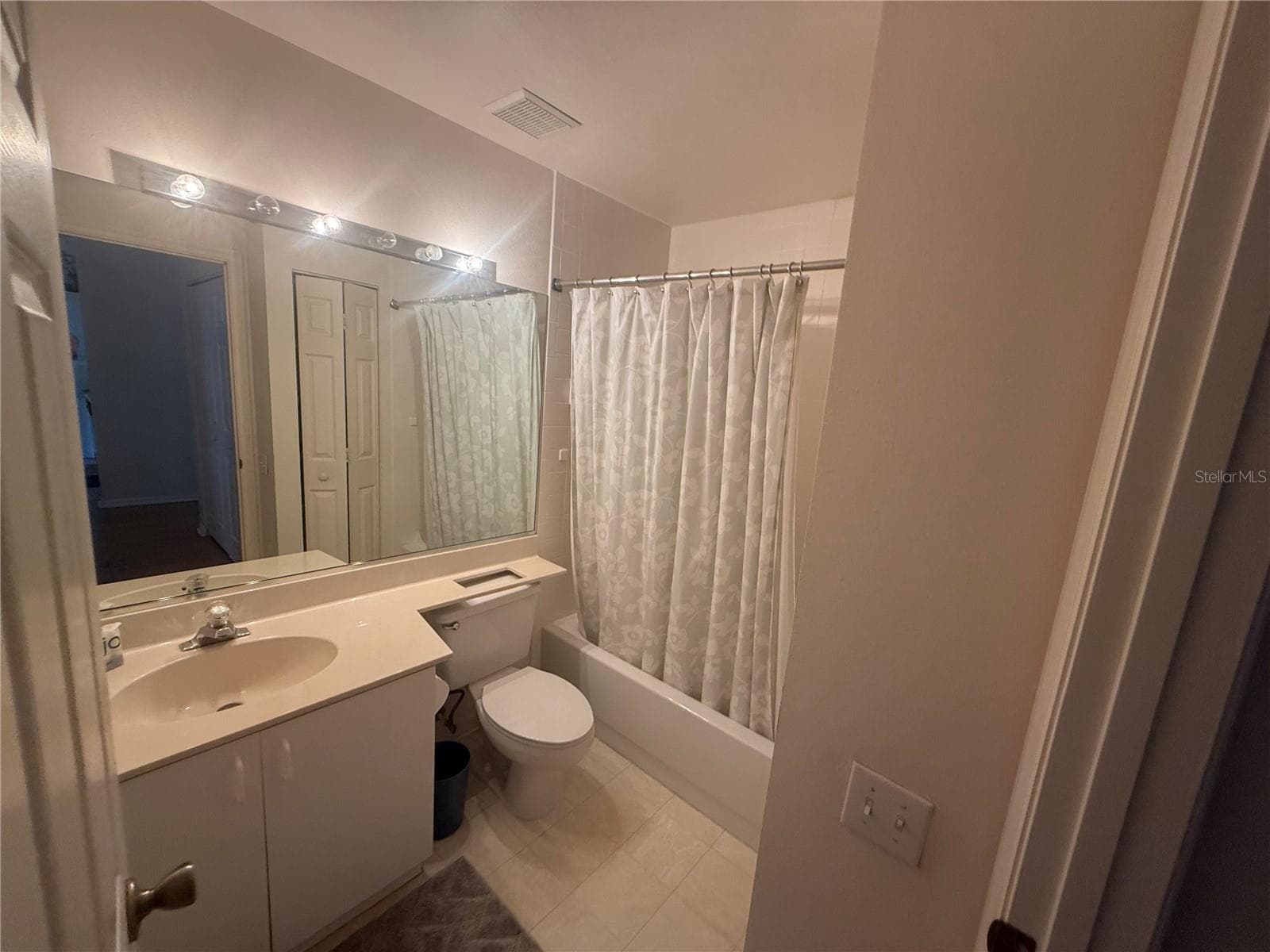 2nd Bathroom - 4211 CADDIE DR E #202, BRADENTON