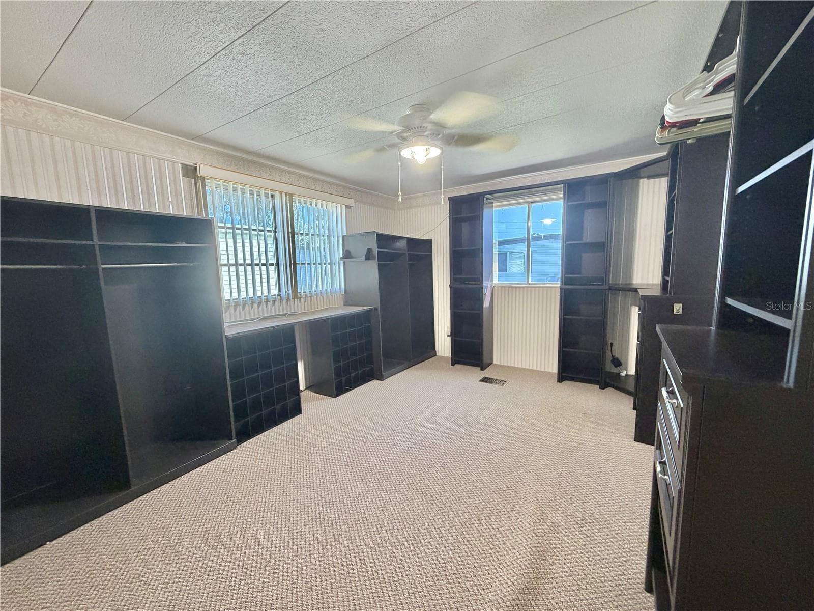 Mobile Home at 416 PALO VERDE DR, LEESBURG, photo 34 of 68