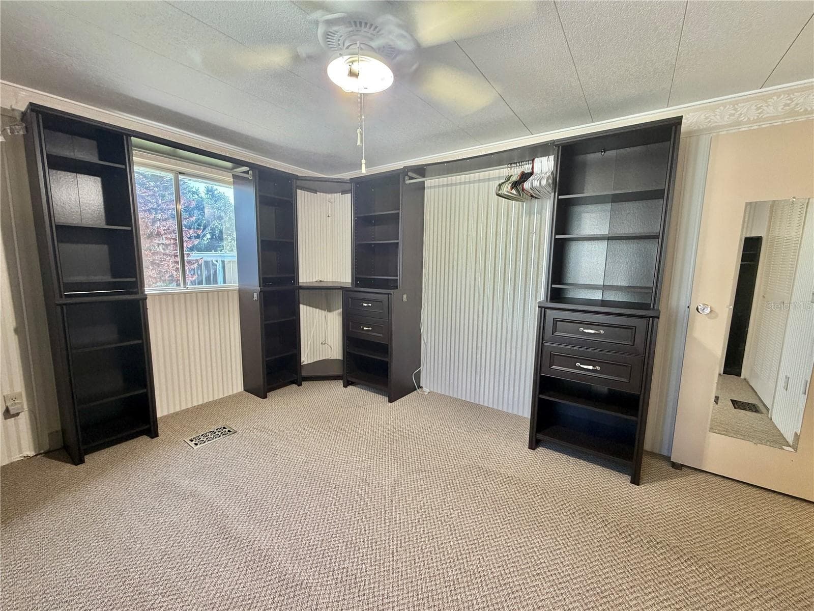 Mobile Home at 416 PALO VERDE DR, LEESBURG, photo 35 of 68