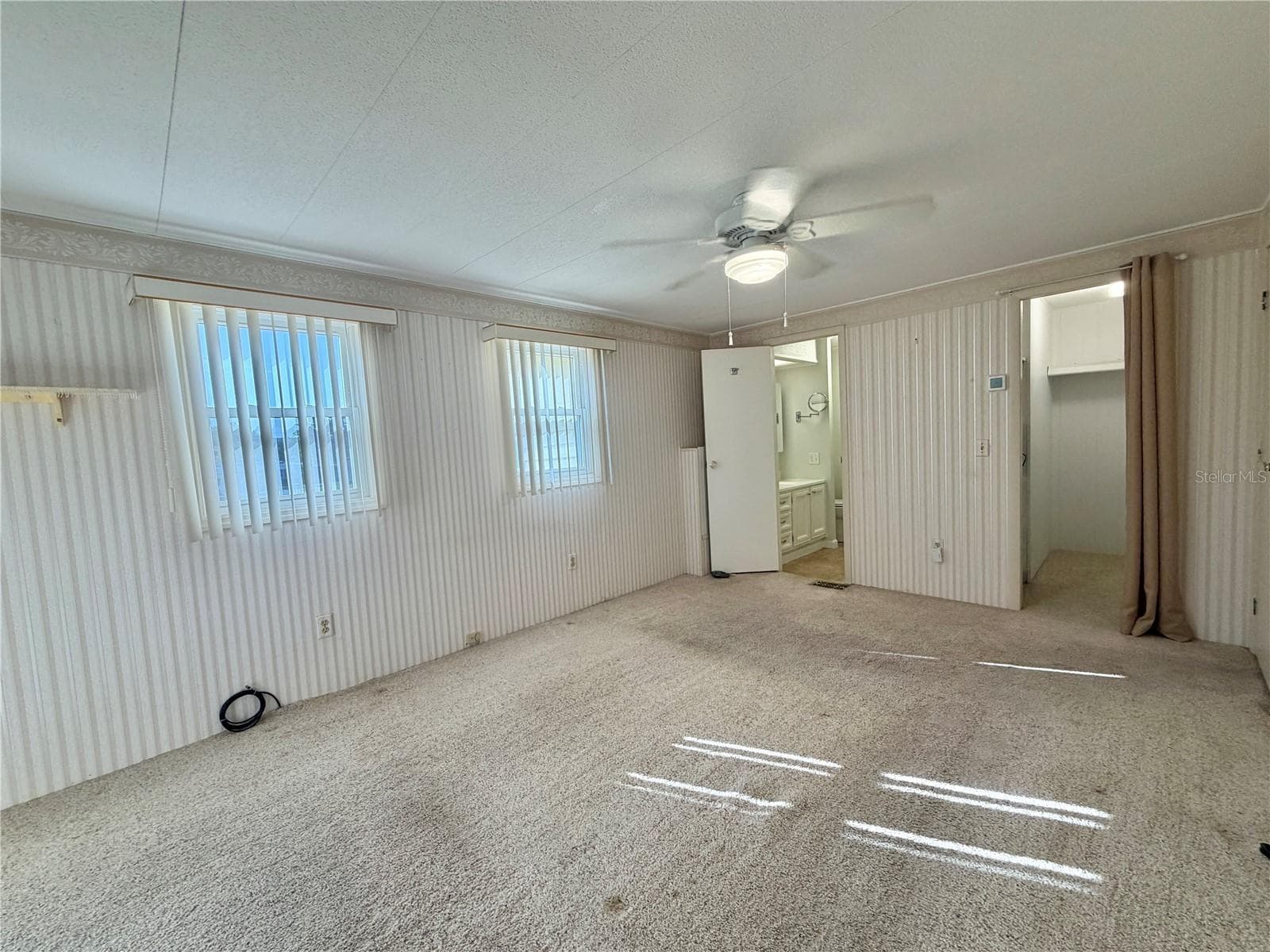Mobile Home at 416 PALO VERDE DR, LEESBURG, photo 42 of 68