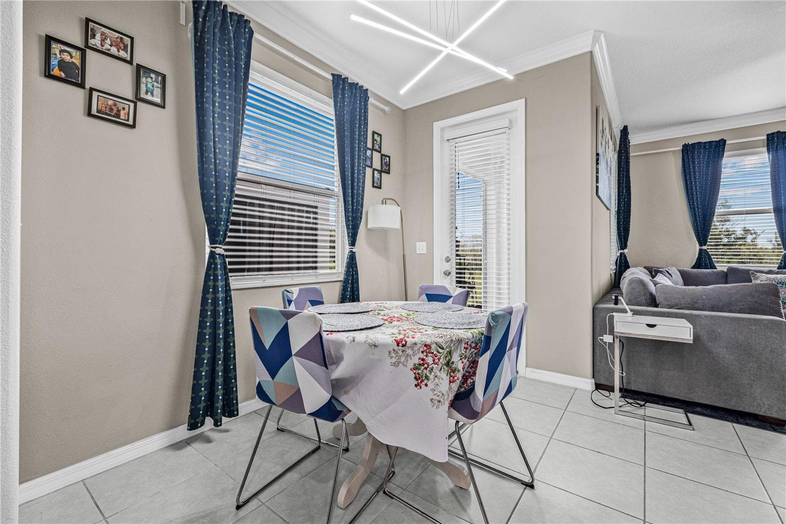Townhouse at 31603 BLUE PASSING LOOP, WESLEY CHAPEL, photo 12 of 30