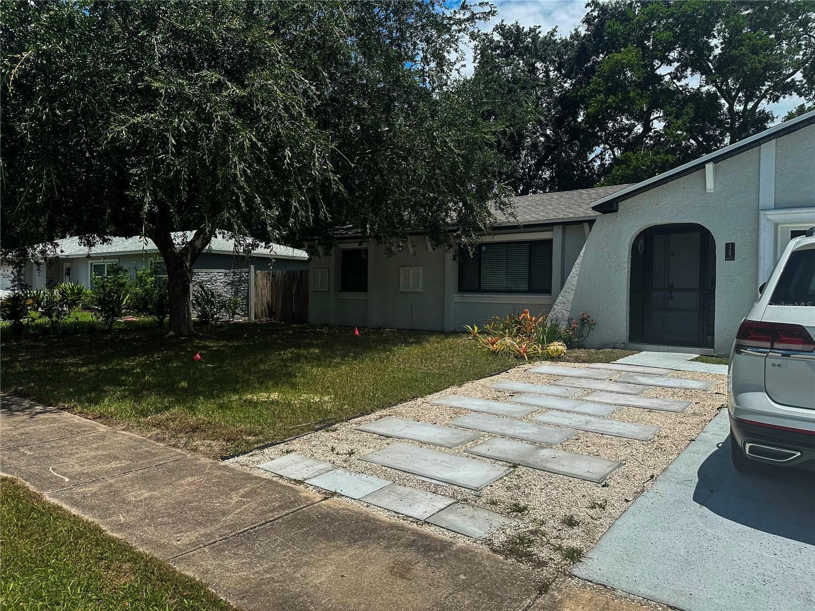 Single Family Residence at 1721 FREEMAN DR, KISSIMMEE, photo 3 of 35
