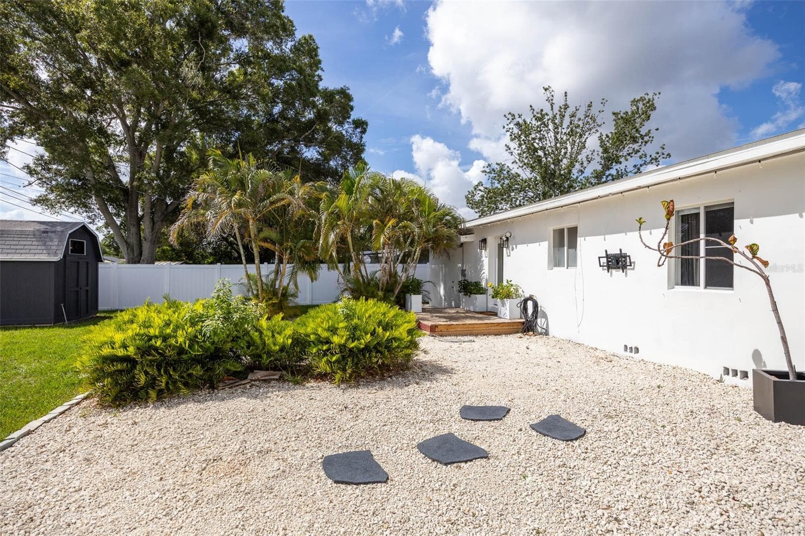 Single Family Residence at 5931 MANGROVE ST N, ST PETERSBURG, photo 20 of 30
