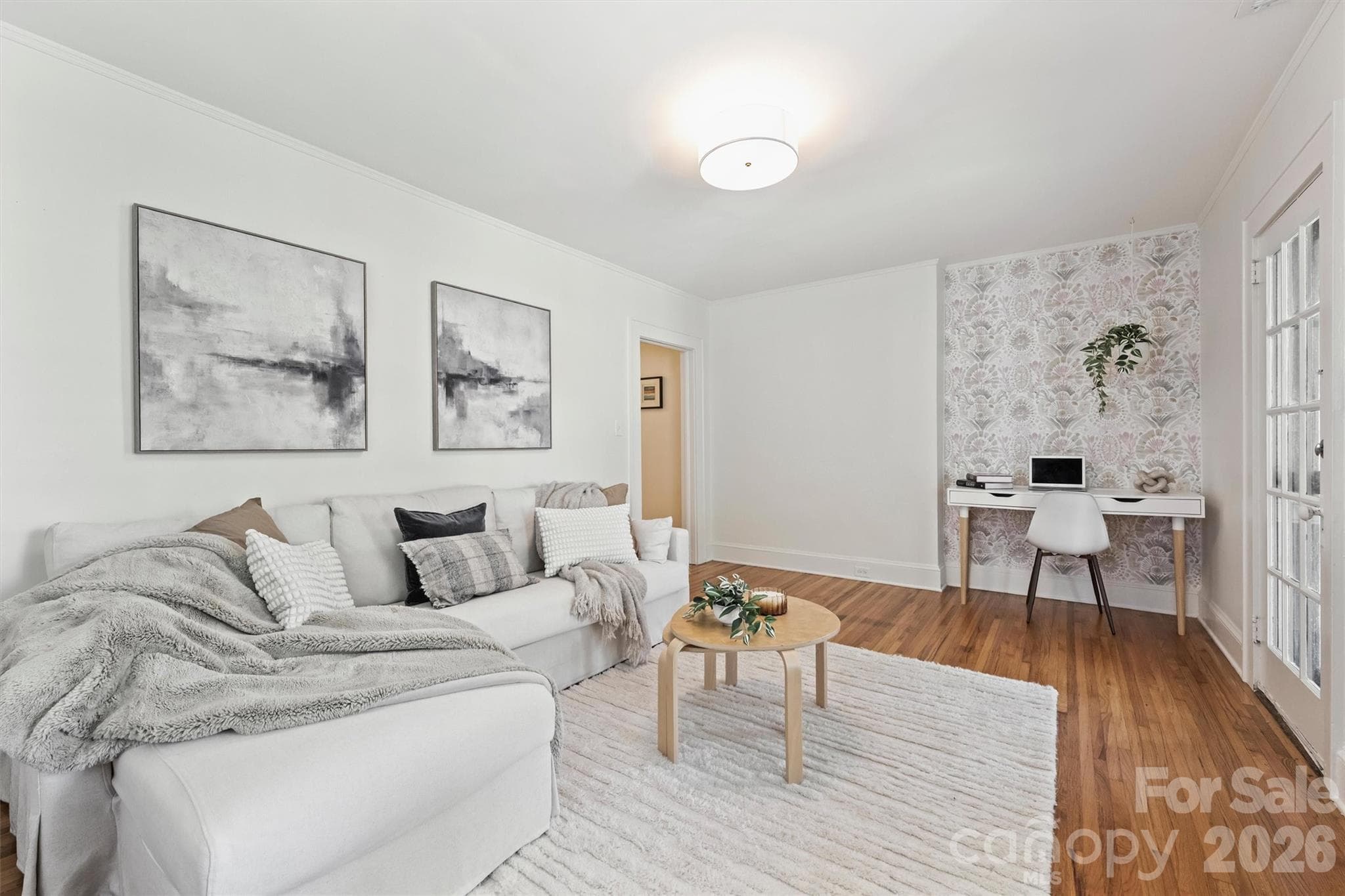 Living Room - 118 N Laurel Avenue, Charlotte