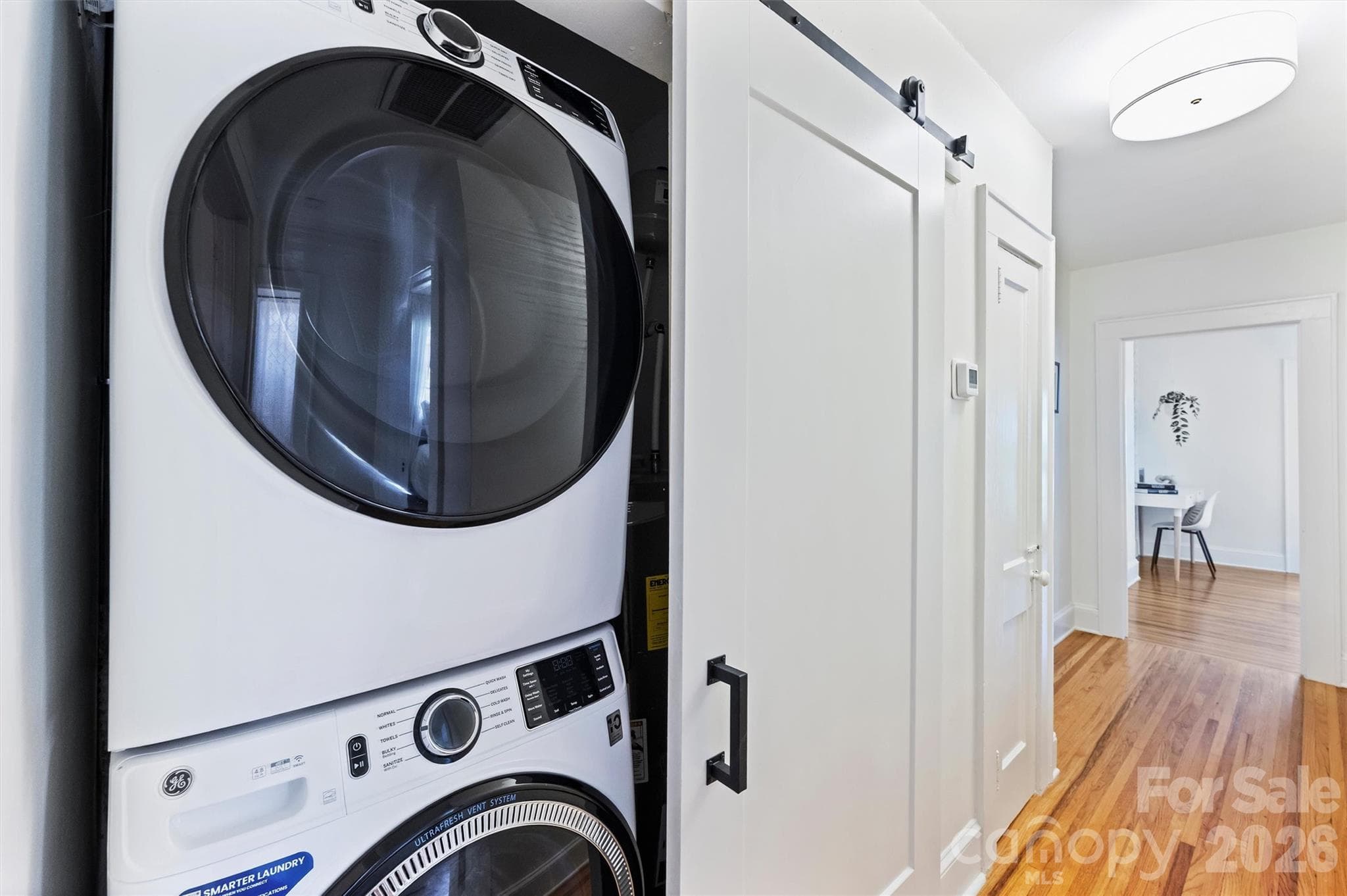 Laundry - 118 N Laurel Avenue, Charlotte