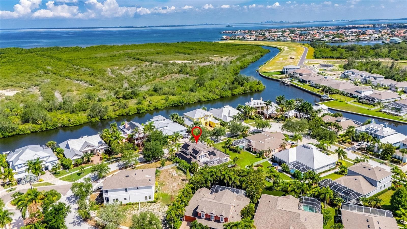 Single Family Residence at 824 ISLEBAY DR, APOLLO BEACH, photo 2 of 100