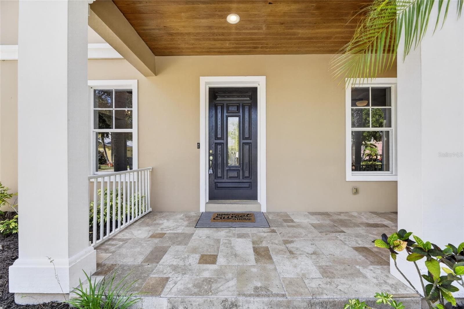 Single Family Residence at 824 ISLEBAY DR, APOLLO BEACH, photo 7 of 100