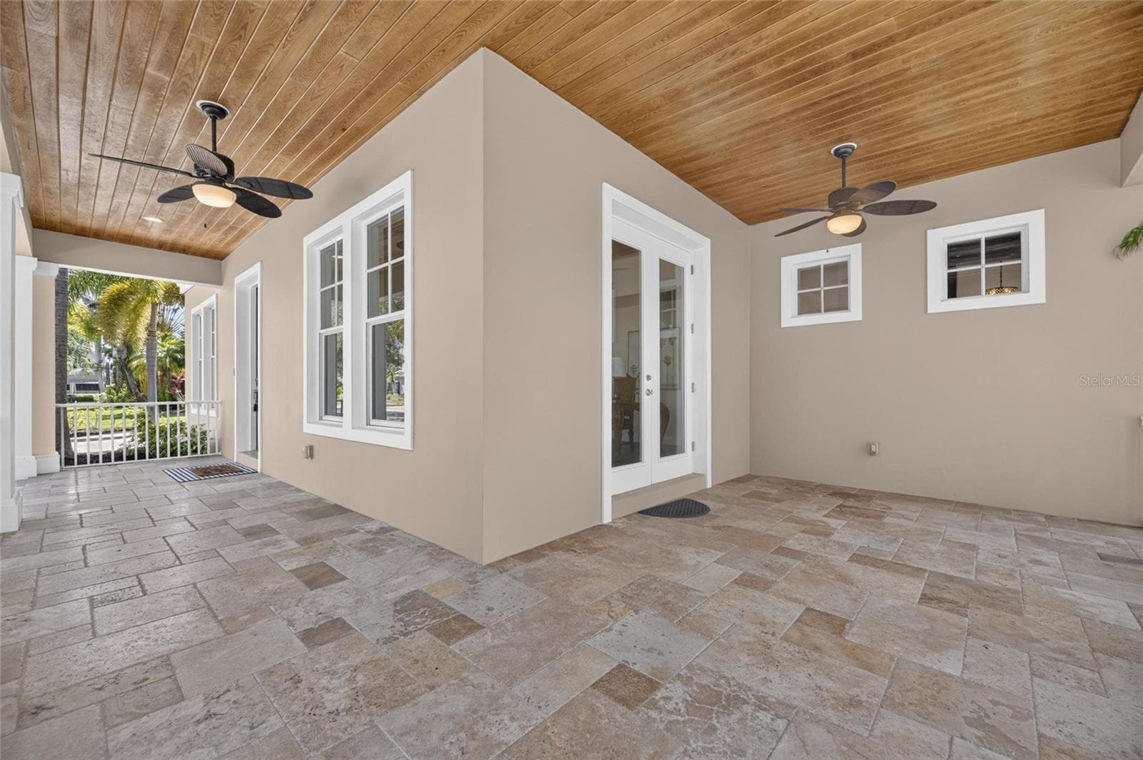 Single Family Residence at 824 ISLEBAY DR, APOLLO BEACH, photo 8 of 100