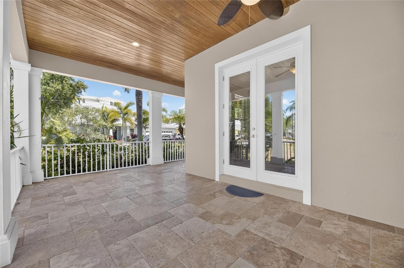 Single Family Residence at 824 ISLEBAY DR, APOLLO BEACH, photo 9 of 100