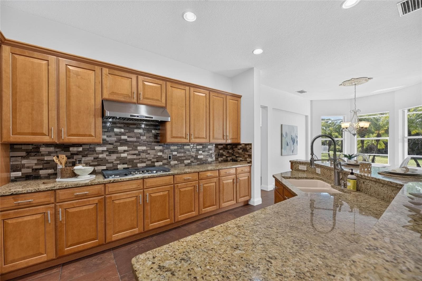 Single Family Residence at 824 ISLEBAY DR, APOLLO BEACH, photo 33 of 100