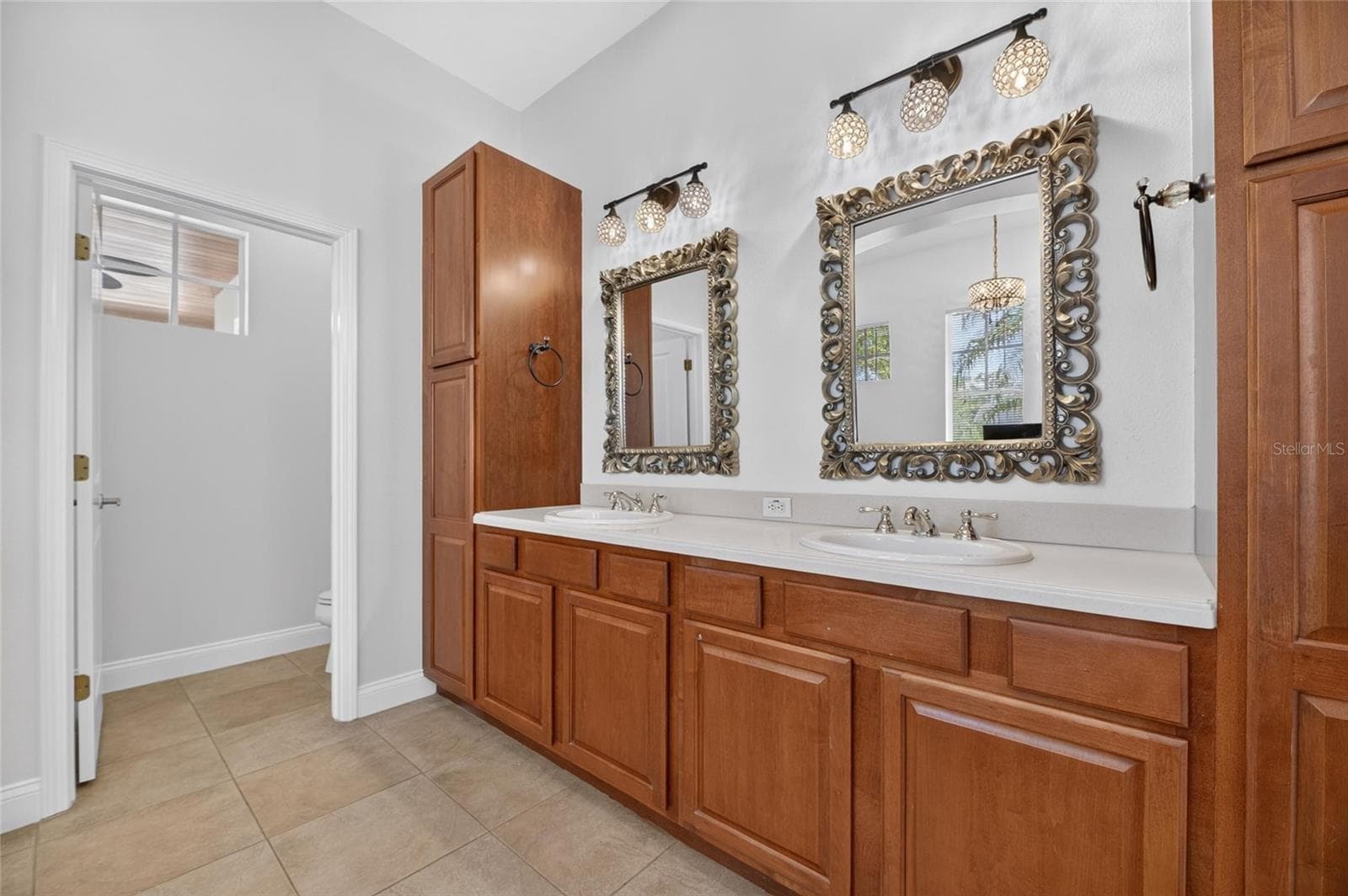 Single Family Residence at 824 ISLEBAY DR, APOLLO BEACH, photo 46 of 100