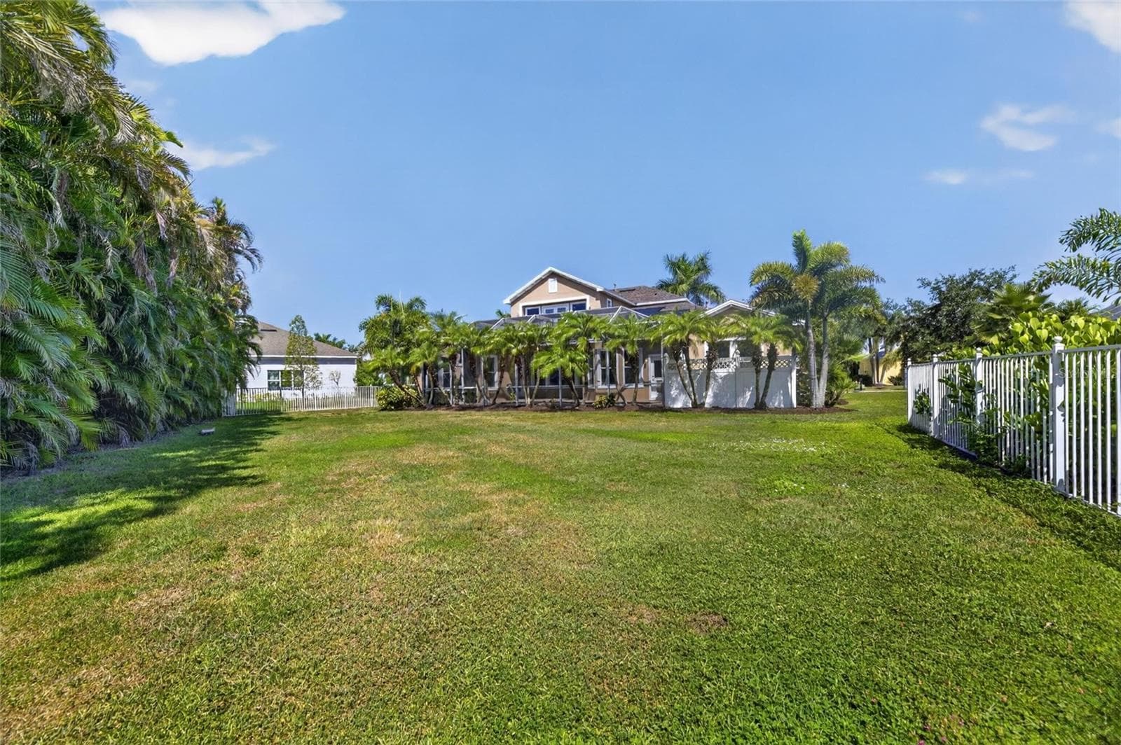 Single Family Residence at 824 ISLEBAY DR, APOLLO BEACH, photo 79 of 100