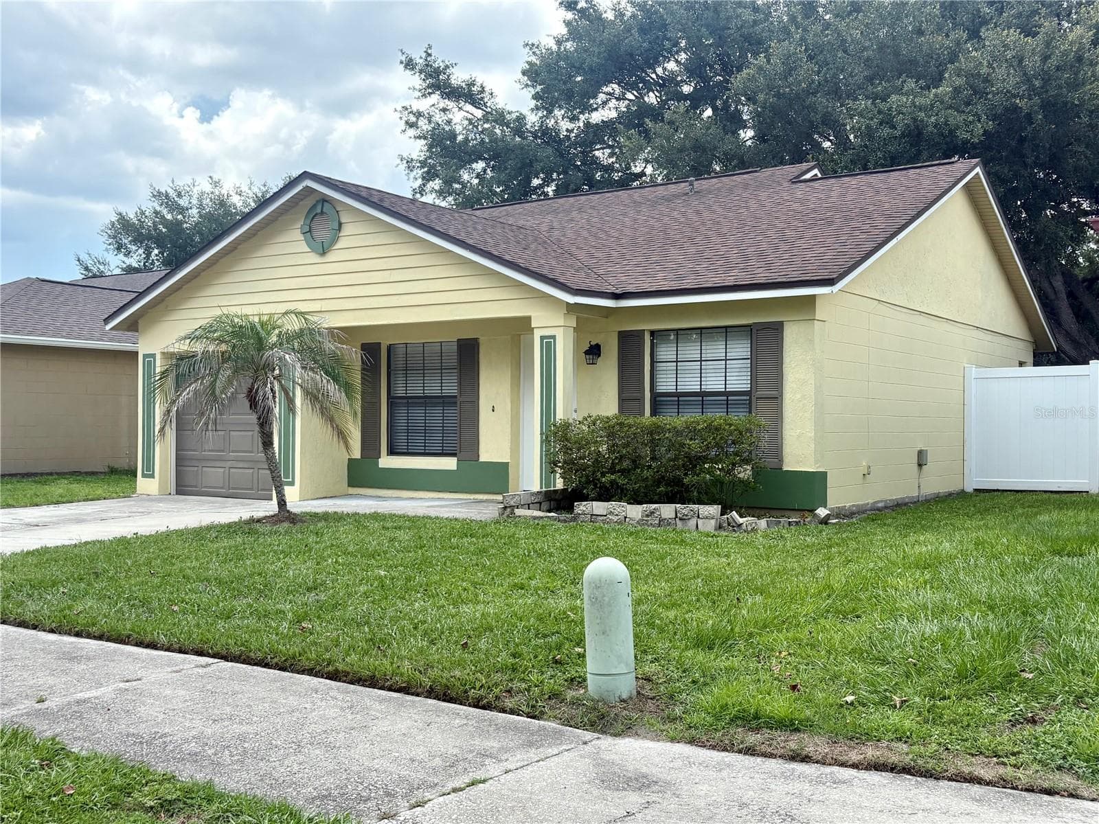 Single Family Residence at 1021 ALPUG AVE, OVIEDO, photo 2 of 35