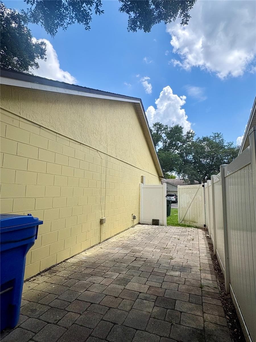 Single Family Residence at 1021 ALPUG AVE, OVIEDO, photo 31 of 35