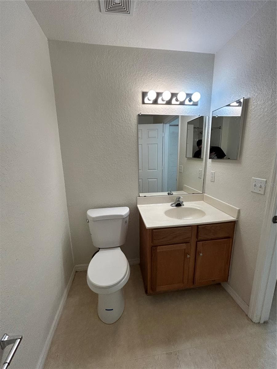 Condominium at 2201 SAN VITTORINO CIR #104, KISSIMMEE, photo 18 of 19
