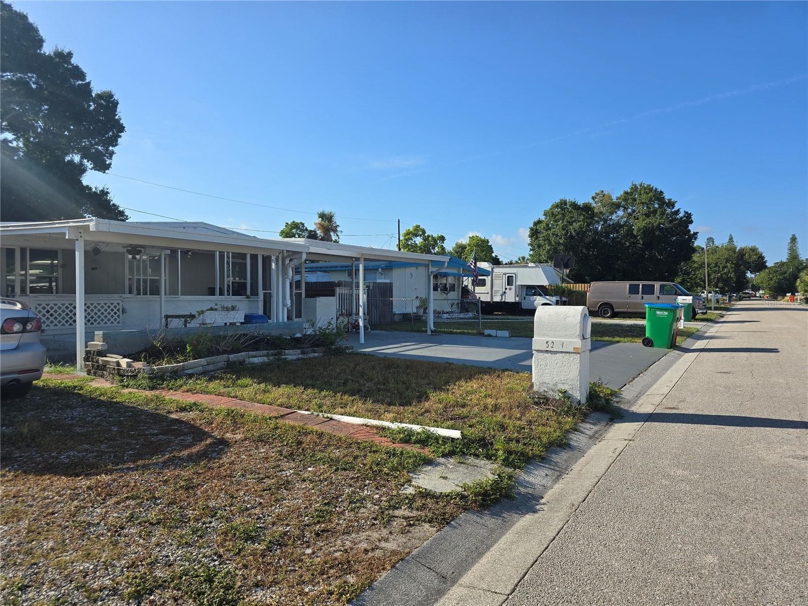 Manufactured Home at 5271 77TH ST N, ST PETERSBURG, photo 3 of 10