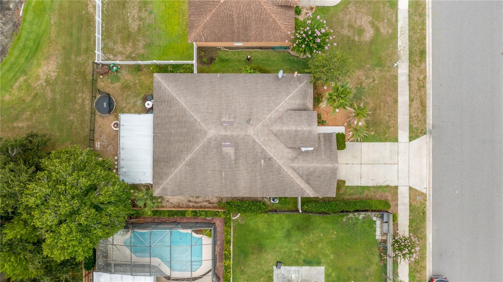 Single Family Residence at 12827 WOODBURY GLEN DR, ORLANDO, photo 4 of 42