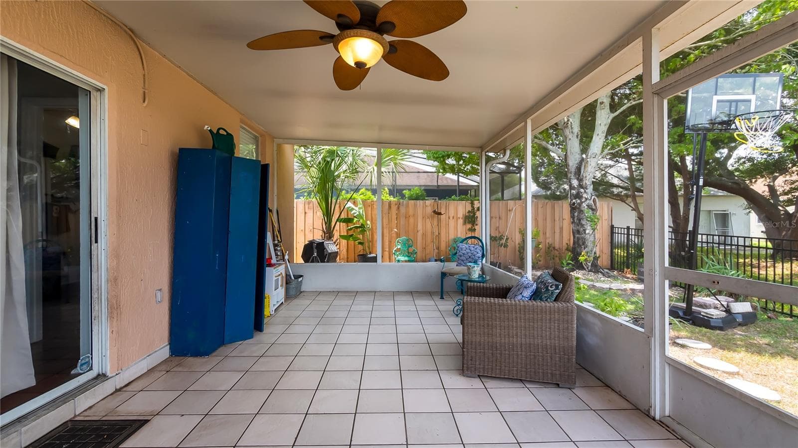 Single Family Residence at 12827 WOODBURY GLEN DR, ORLANDO, photo 39 of 42