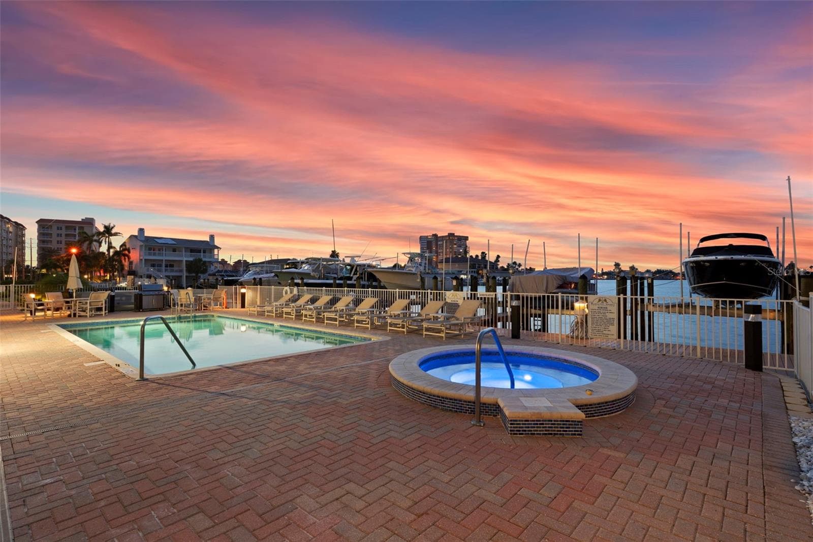 Building 2 ( 17717 ) pool spa, grill, outdoor shower with avail upon purchase / availability storage cabanas - 17717 GULF BLVD #604, REDINGTON SHORES