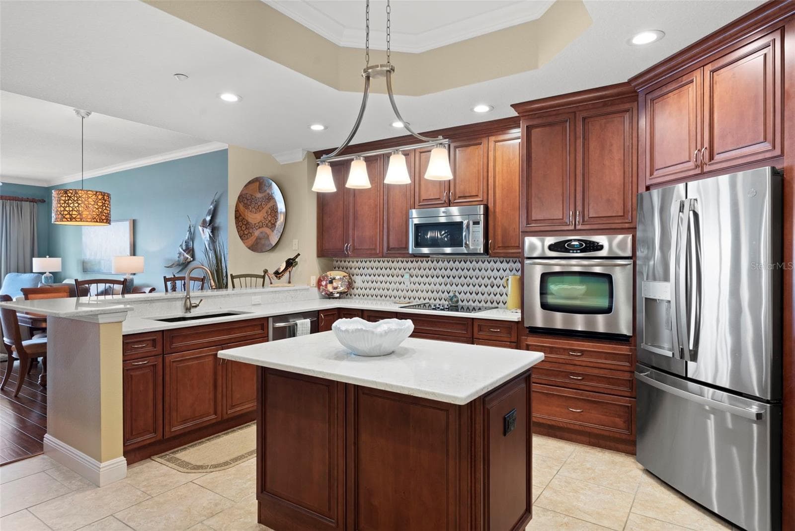 Kitchen over looks dining room - 17717 GULF BLVD #604, REDINGTON SHORES