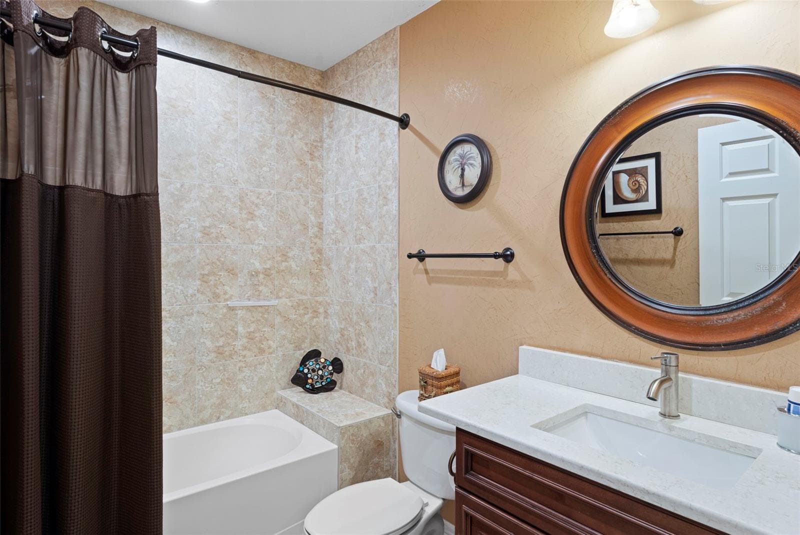 Guest full Bath #3 - 17717 GULF BLVD #604, REDINGTON SHORES