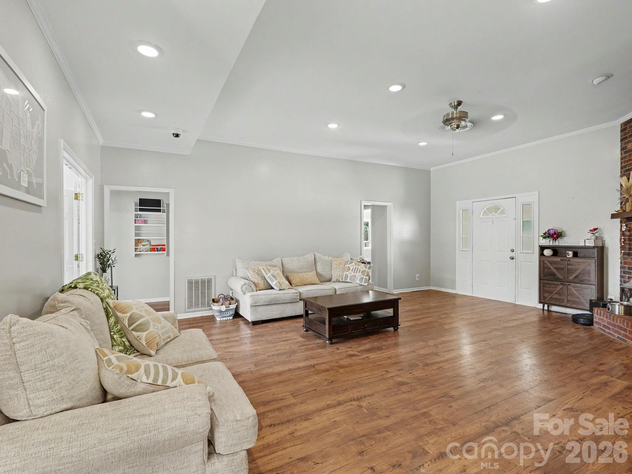 Single Family Residence at 8301 Mooresville Road, Concord, photo 19 of 48