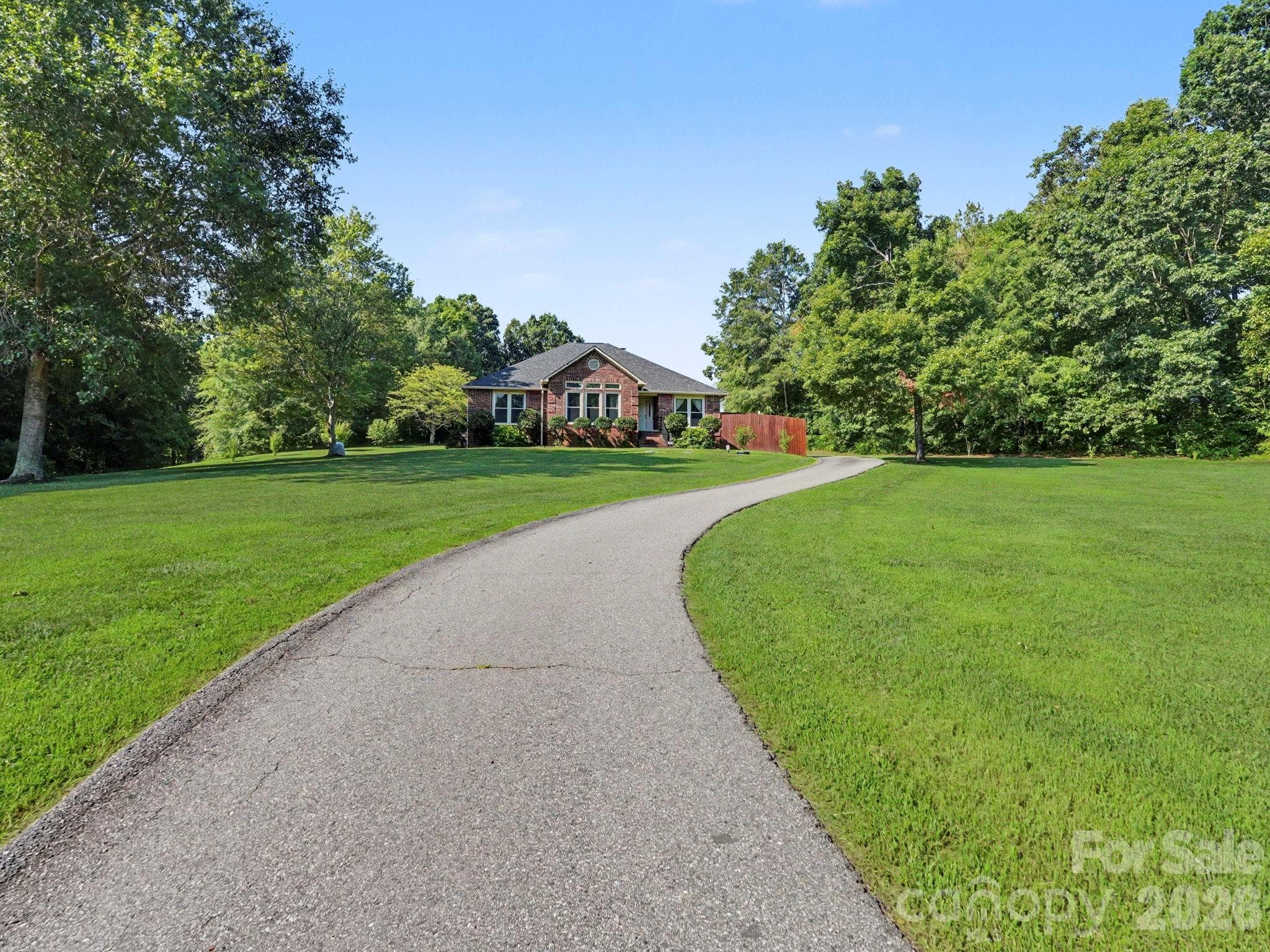 Asphalt drive - 8301 Mooresville Road, Concord